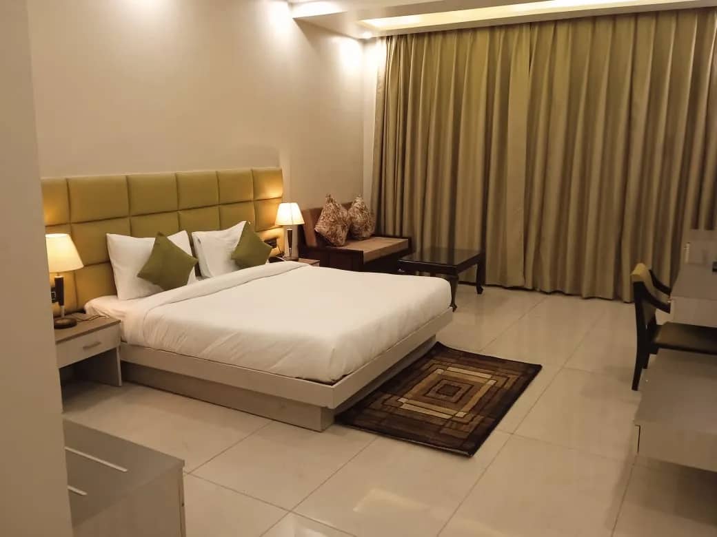 Sunita Elite Room