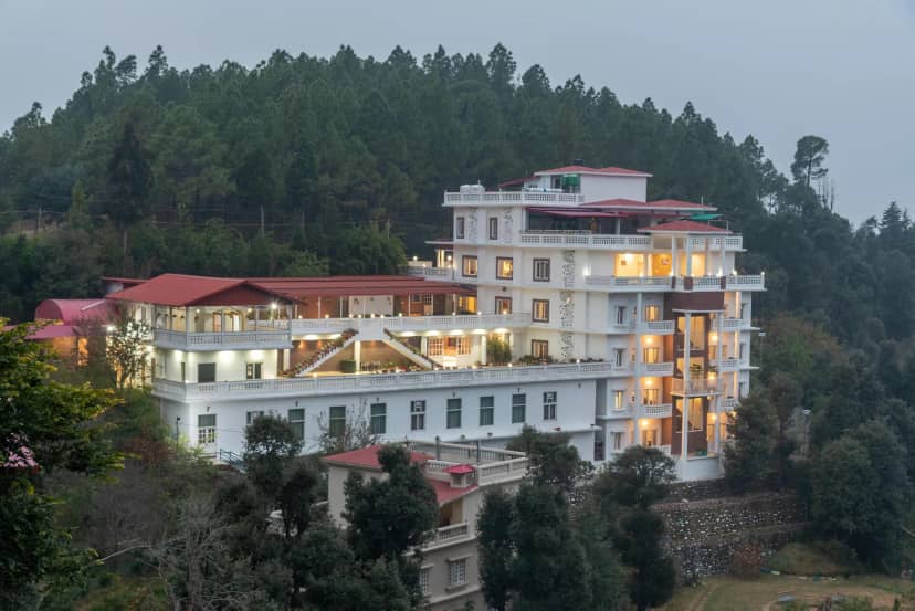 DLS Tehri Club Resort Facade