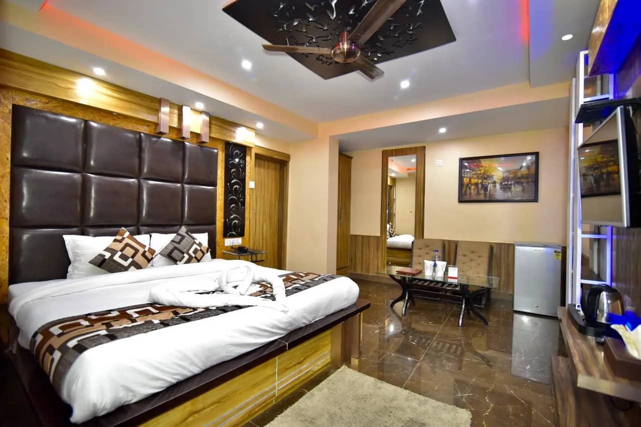 Luxury Suite