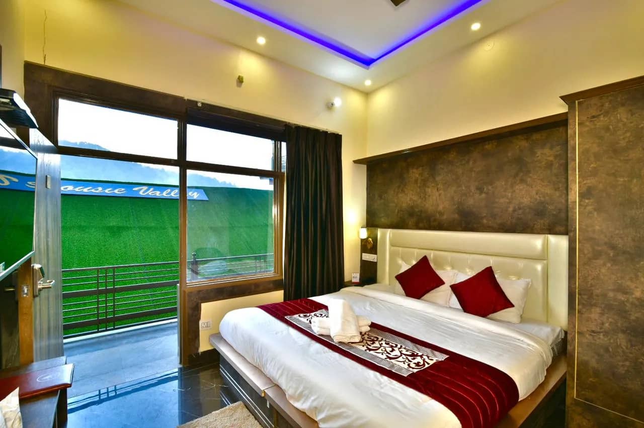 Deluxe Room - Holidays Selections