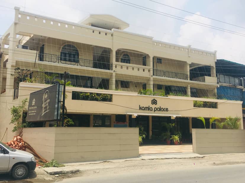 Hotel Kamla Palace Facade