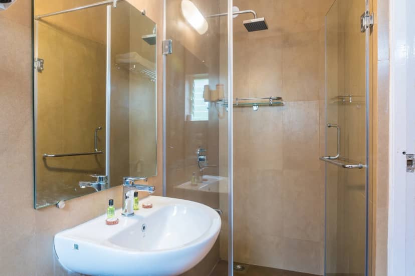 Aldeia Santa Rita Washroom
