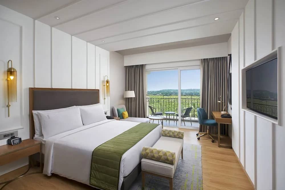 Standard Room, 1 King Bed, Accessible