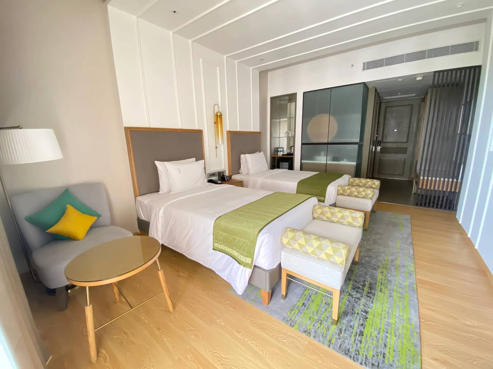 2 Twin Beds Standard