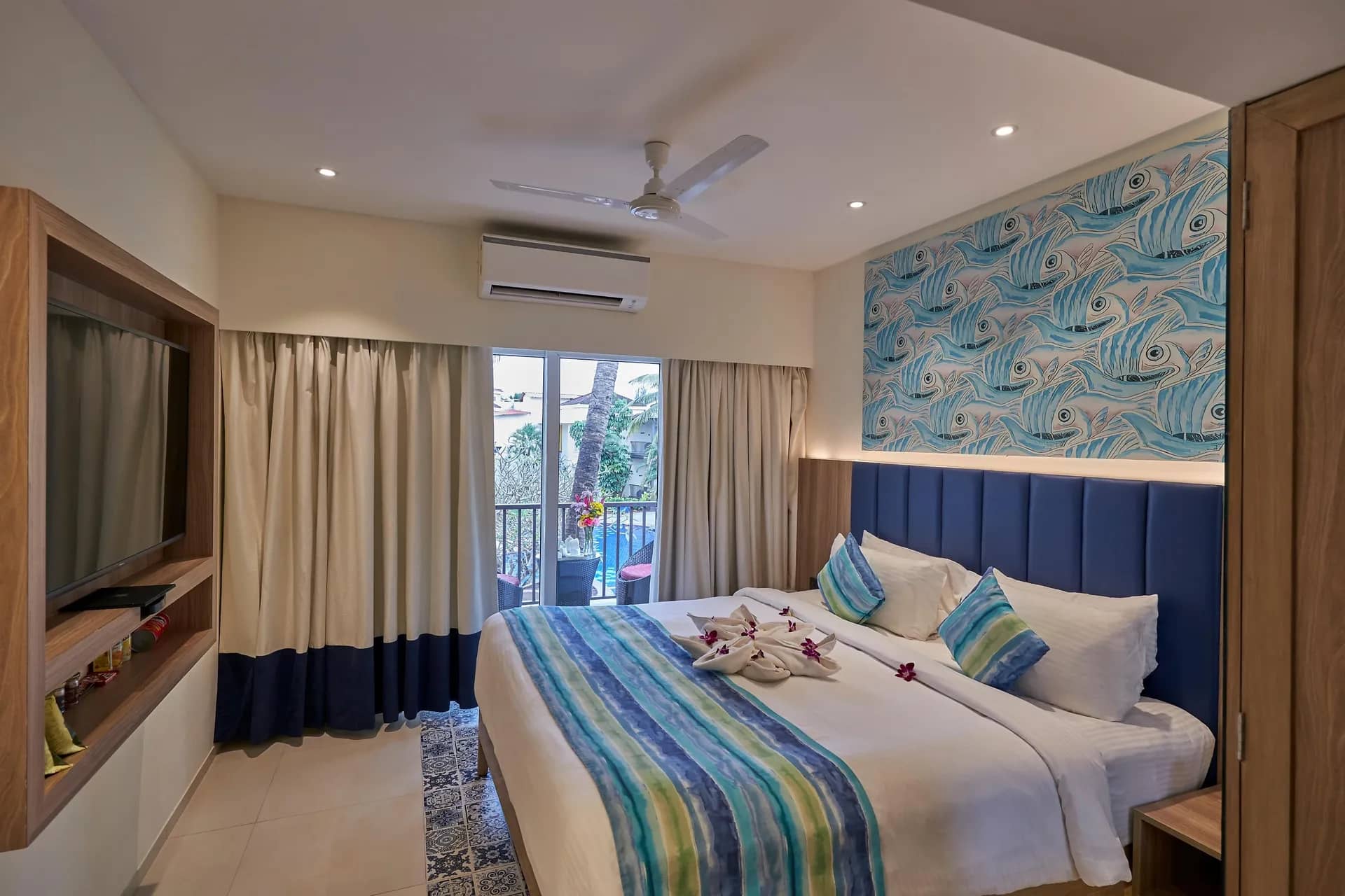Luxury Suite Room