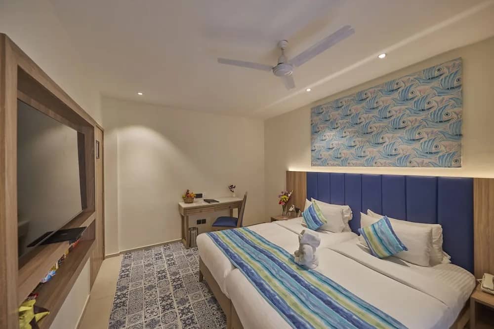 Club Room, 1 King Bed