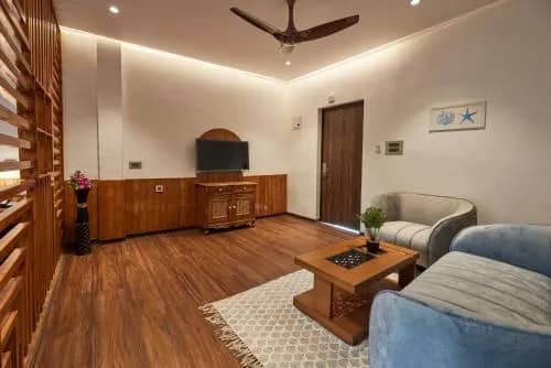 Pool Facing Suite