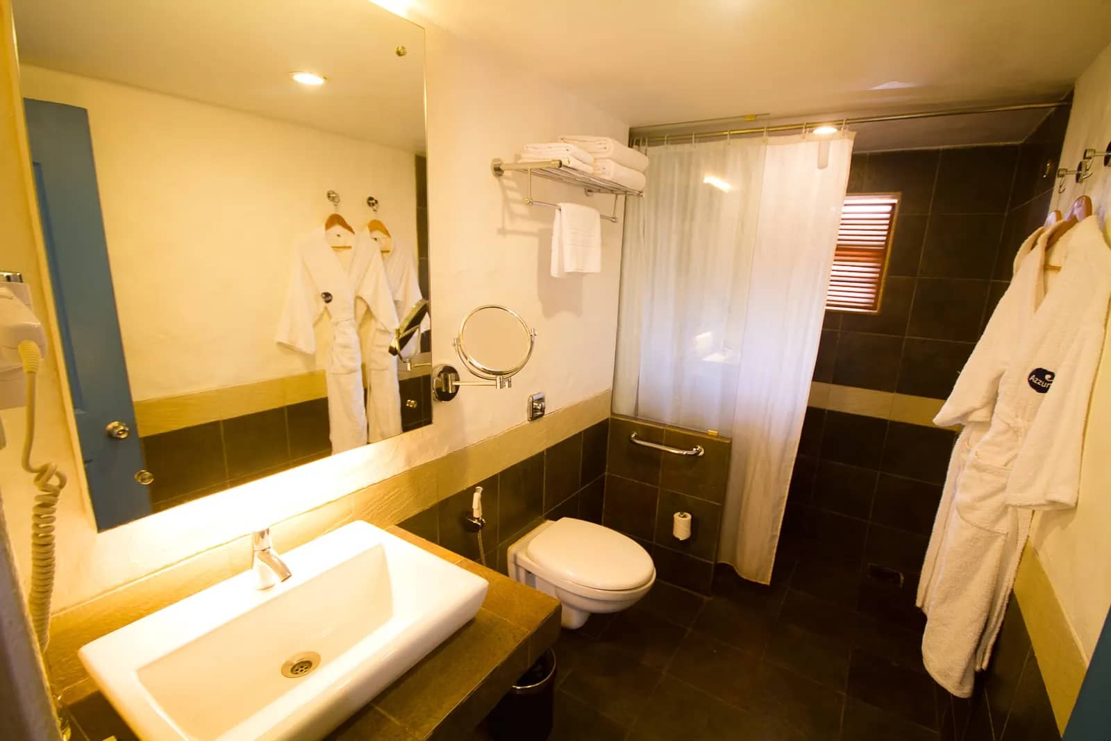 Connect Junior Suite with Balcony