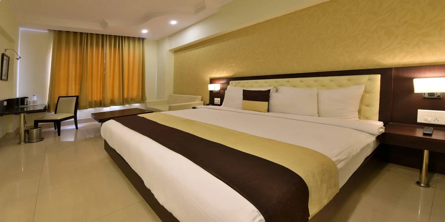 Super Deluxe Room with Free Wifi