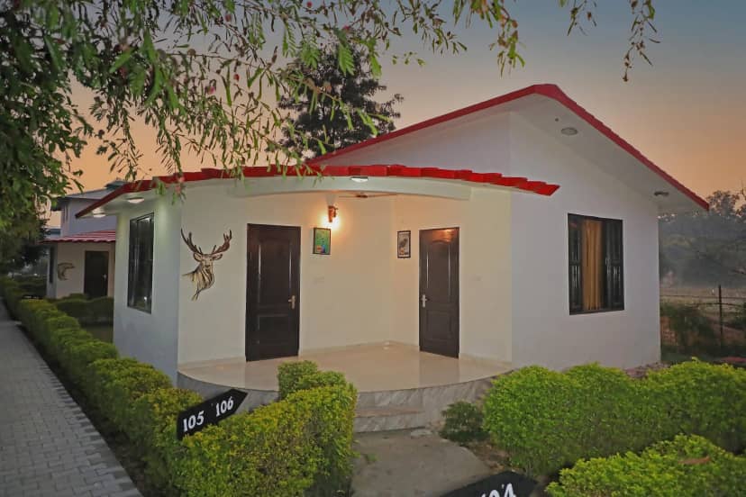 Corbett Treat Resort  Outdoors