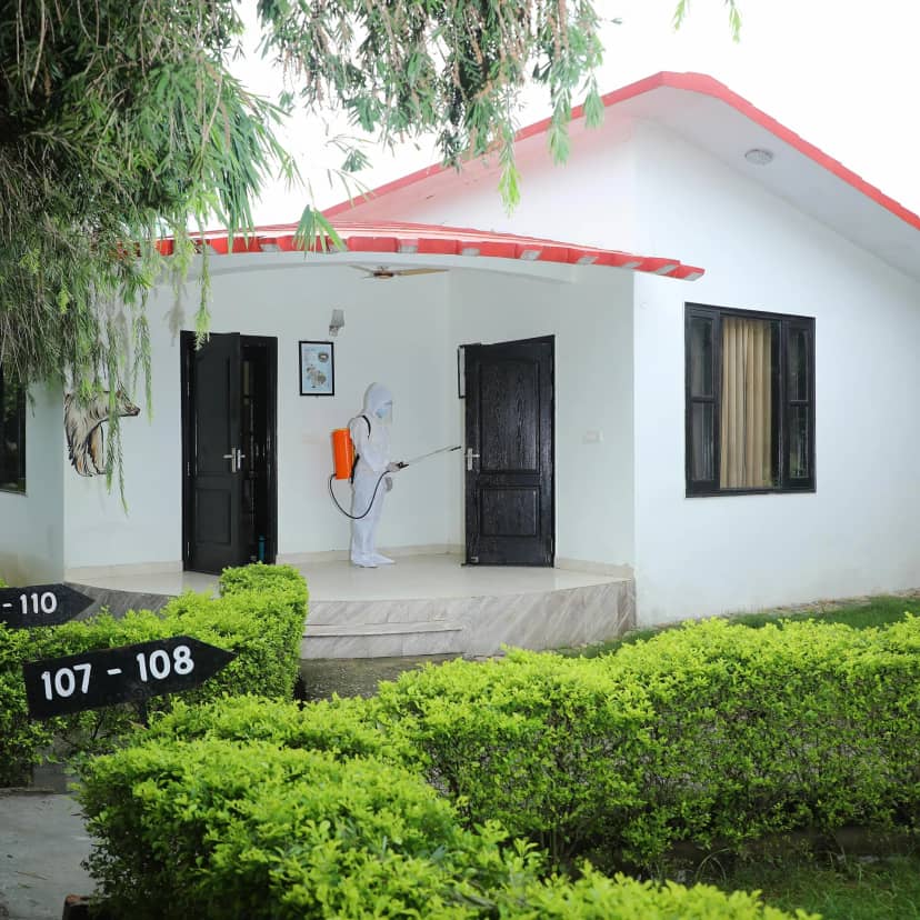 Corbett Treat Resort  Entrance