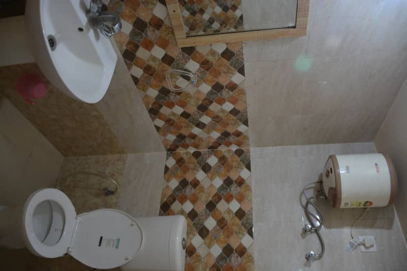 Hridey Retreat Resort Washroom