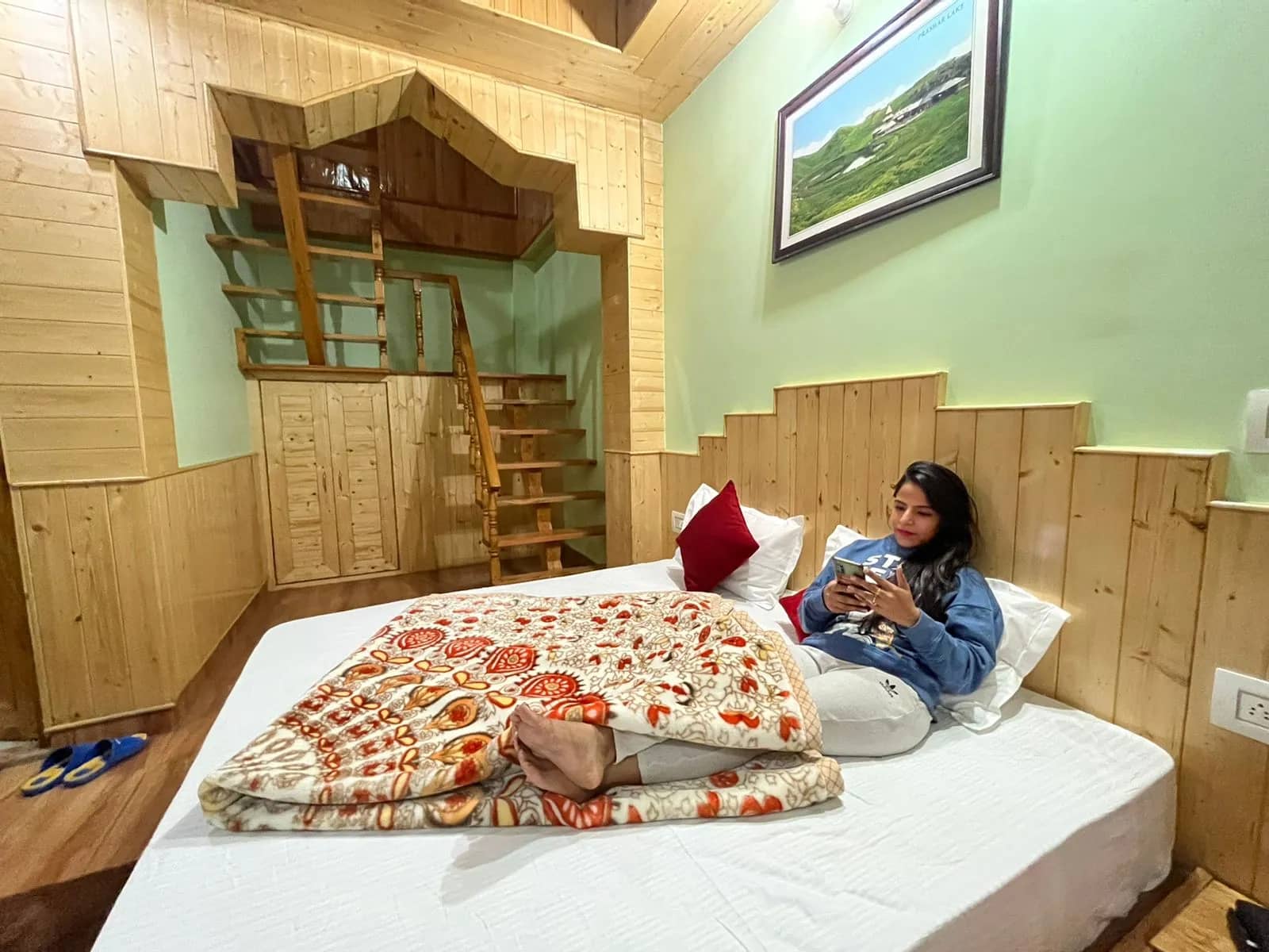 KASOL FAMILY DUPLEX - FACING TOWARD MOUNTAINS