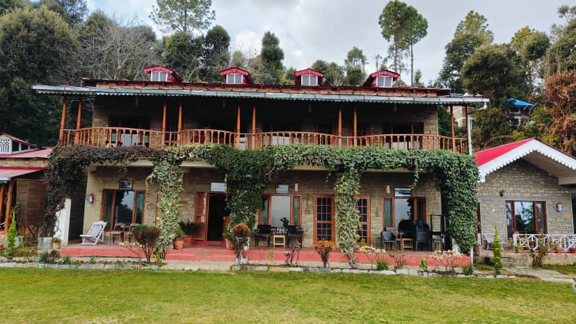 Hotel Chevron Mountain Villa Entrance