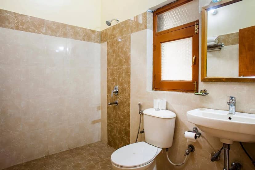Hotel Chevron Mountain Villa Washroom