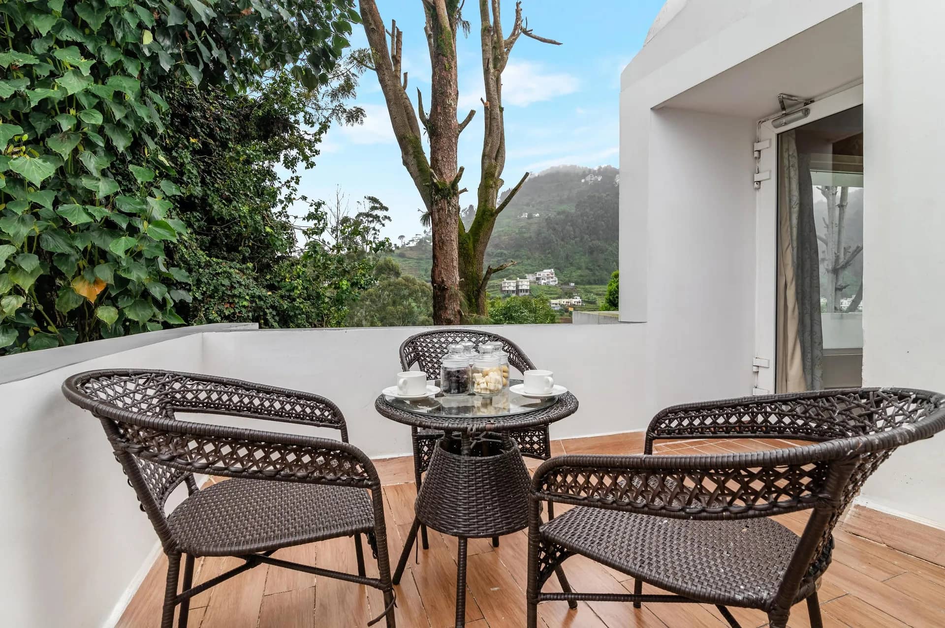 Valley View Privilege suite with Balcony