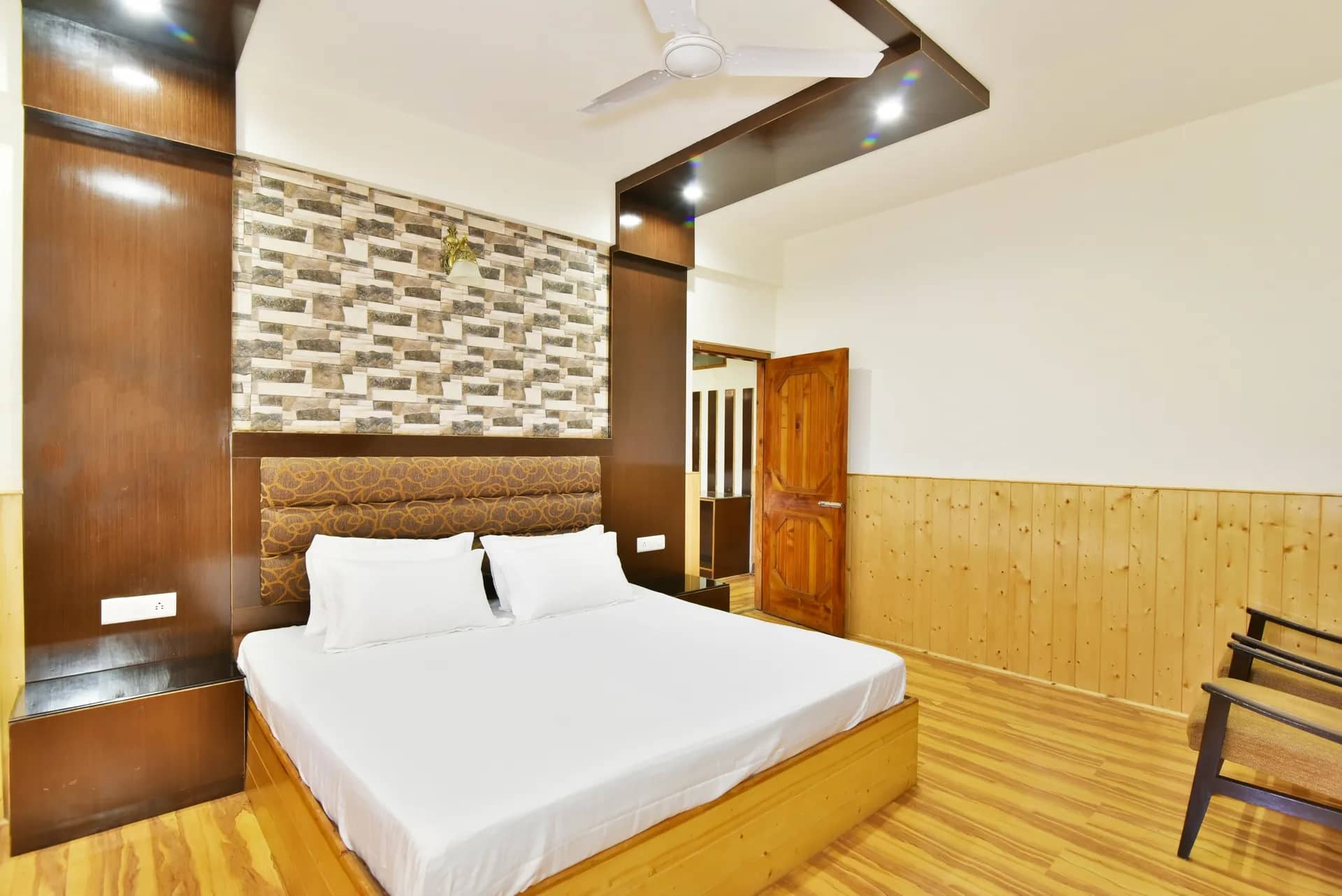 Family Suite (Interconnected Room- 4 Beds)