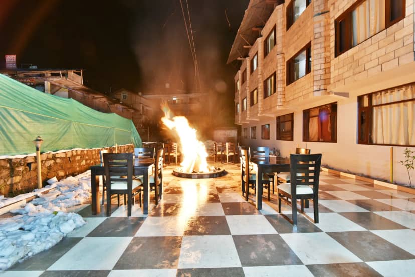 DLS Kapoor Resort Outdoors