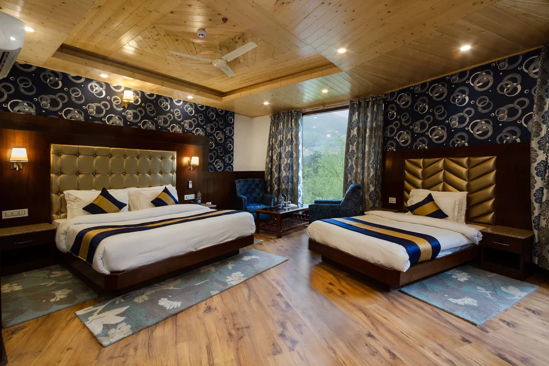 Family Suite 3 Adults