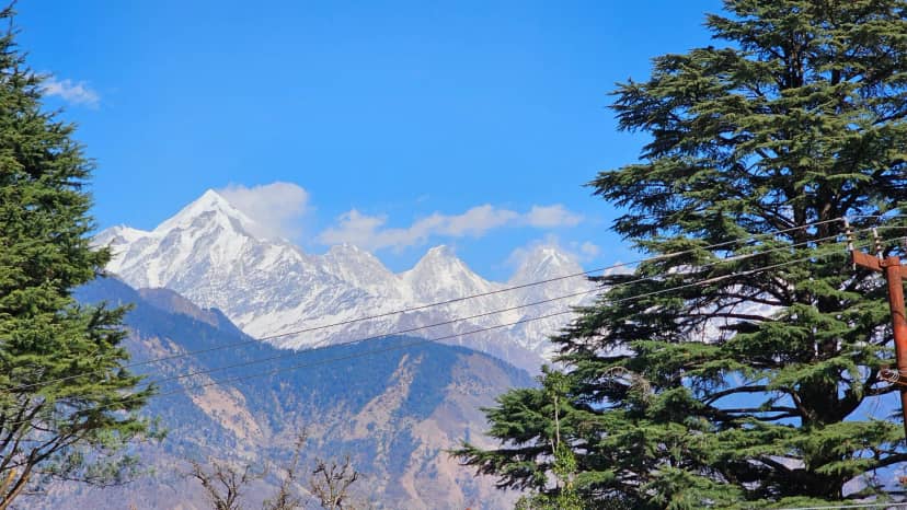 Hotel Mansarovar Inn Outdoors