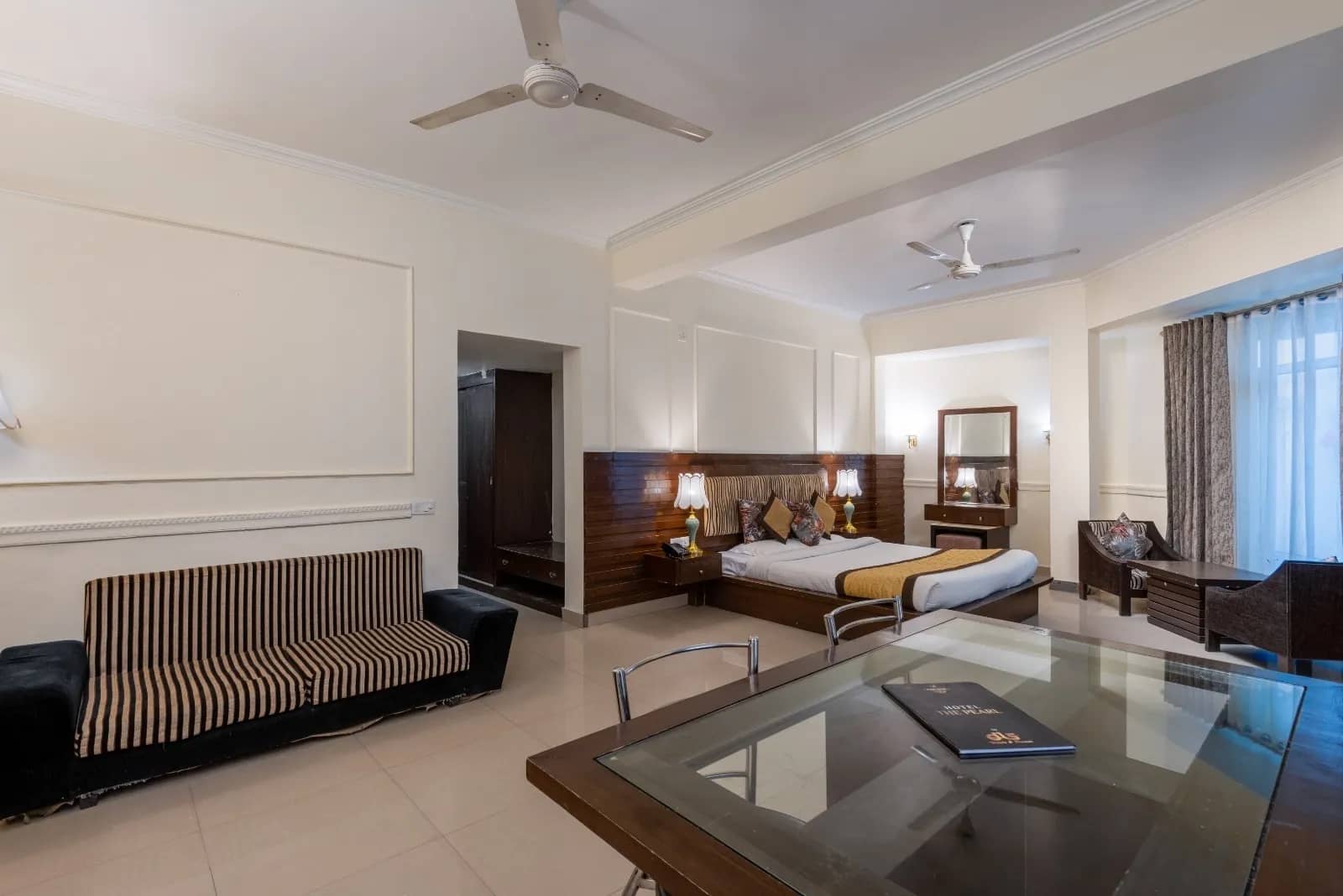 Executive Suite Room