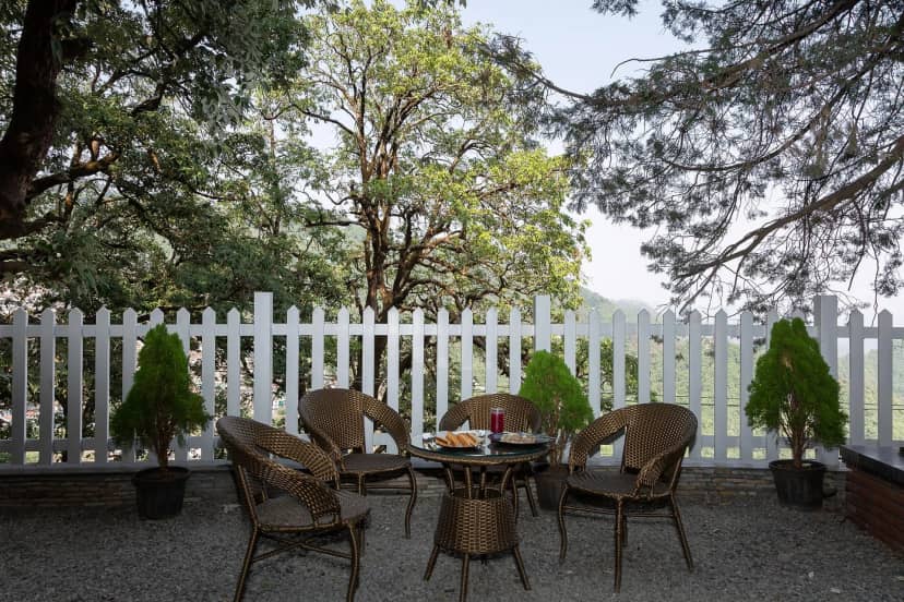 Hotel LA Eden Outdoors
