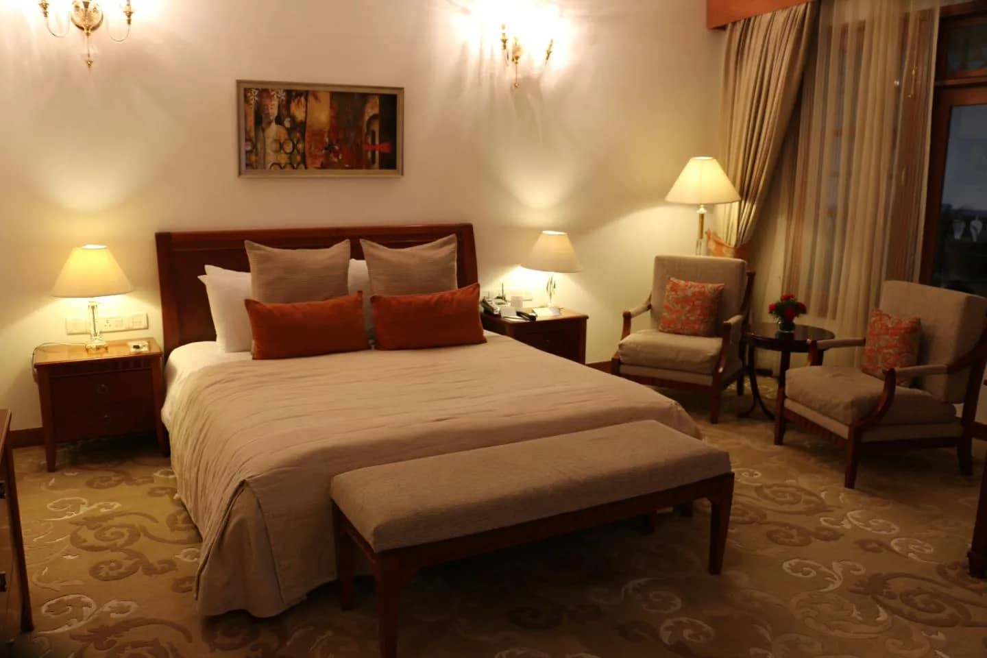 Executive Suite With Jacuzzi (Residency Tower)