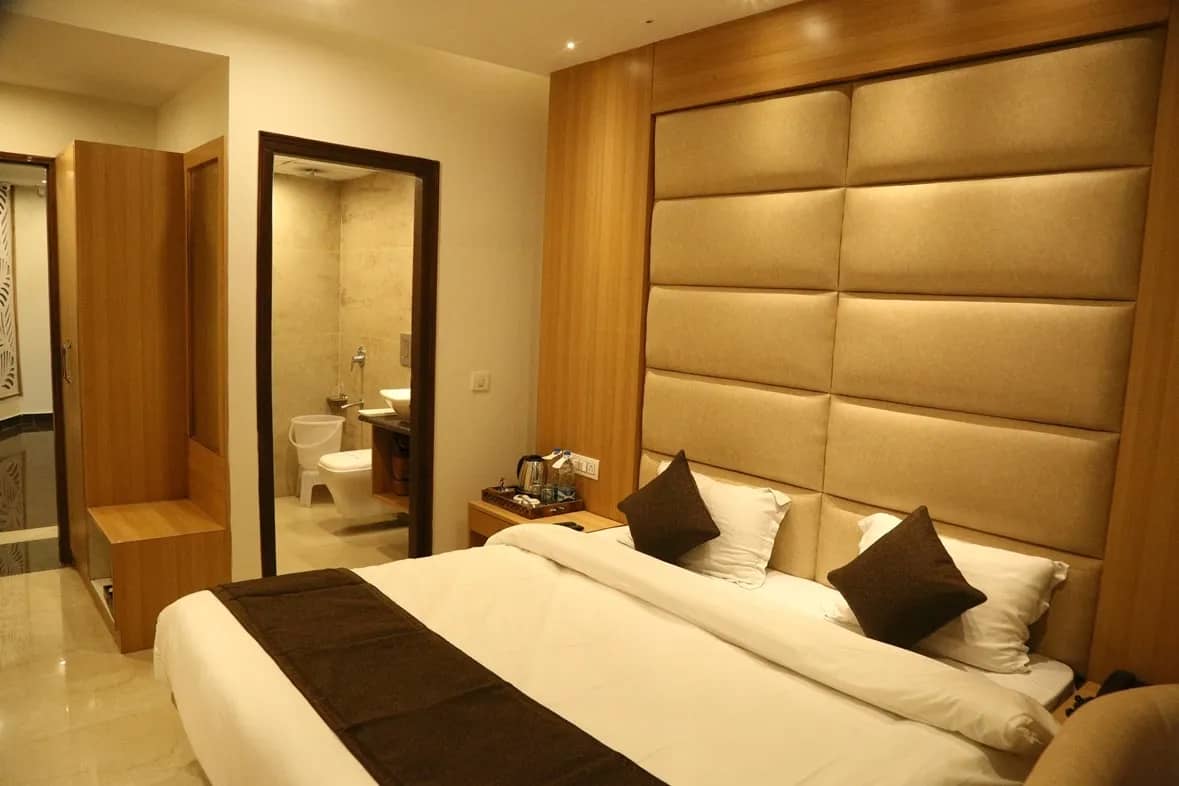 Shining hills by Lawrence Hotels Room