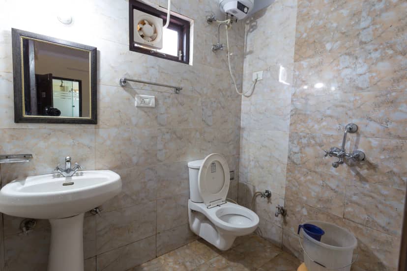 Orchid Nainital Washroom