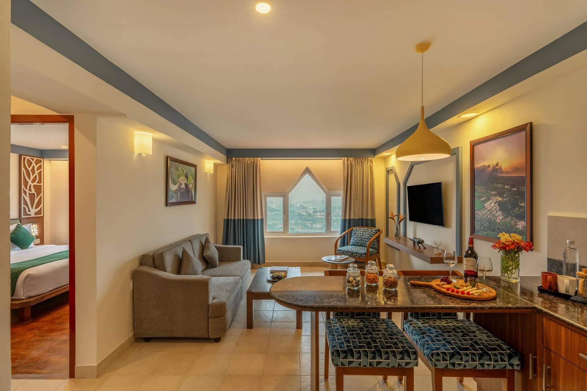 2 Bed Room Family suite With Valley View And Balcony