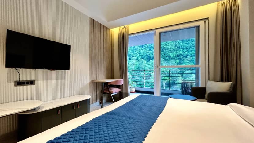 DLS Divine Resort and Spa Room