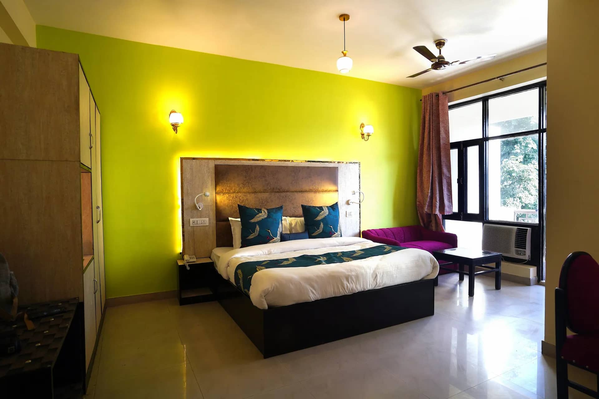 Super Deluxe Room