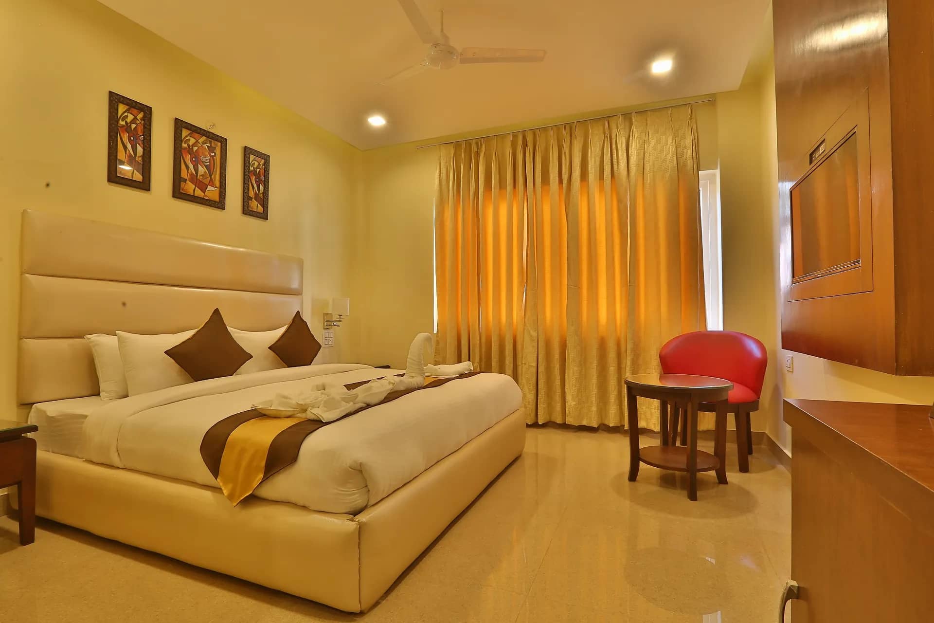 Premium  Room