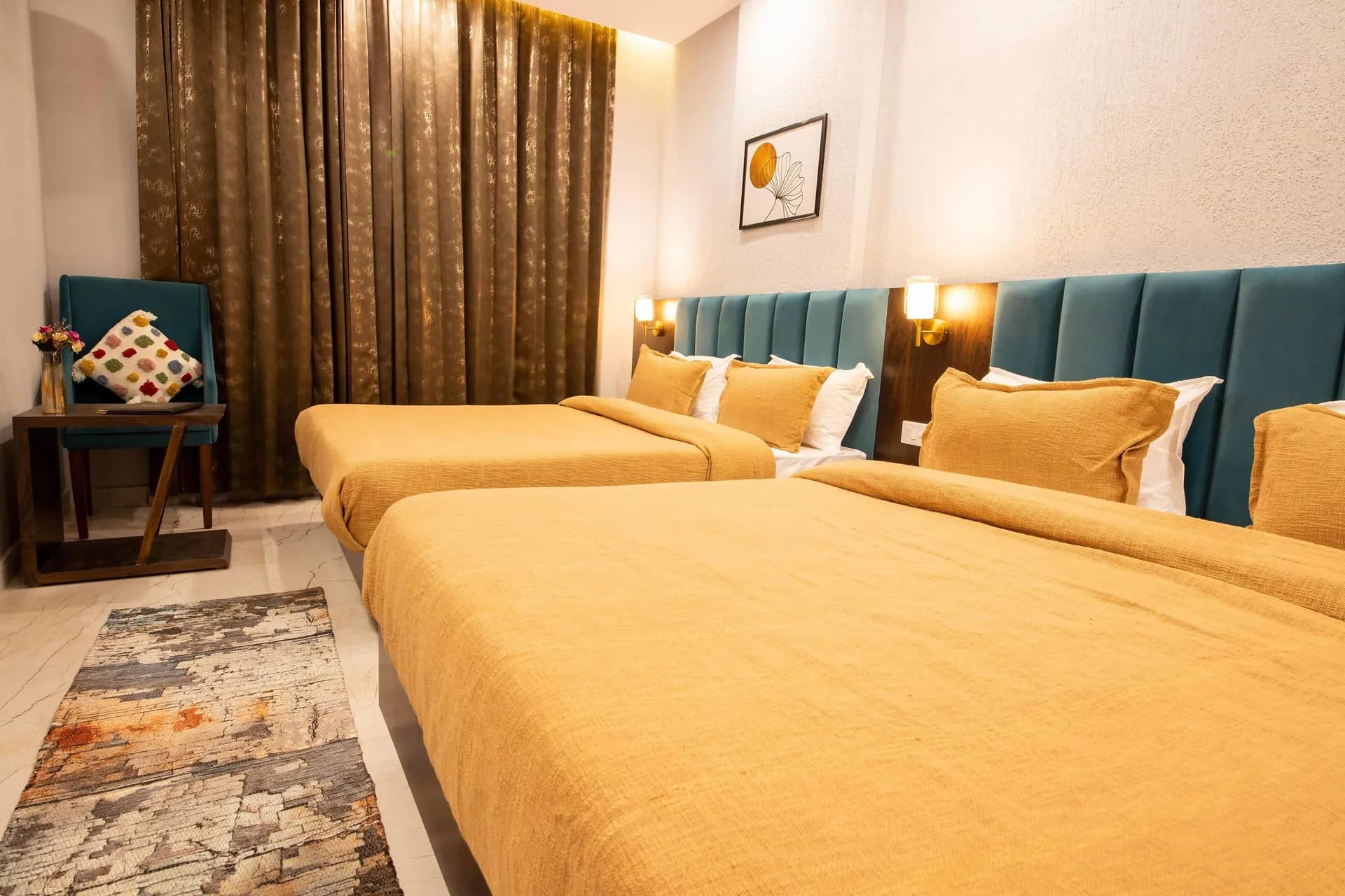Family Suite (Hill View)