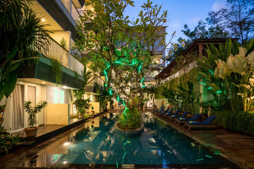 Eden Hotel Kuta Swimming Pool