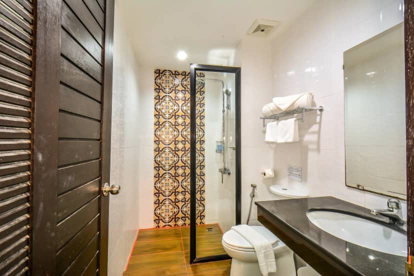 Aonang Viva Resort Washroom