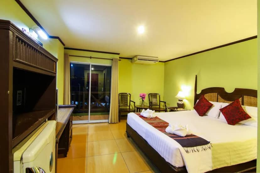 Phuphaya Resort Pattaya Room