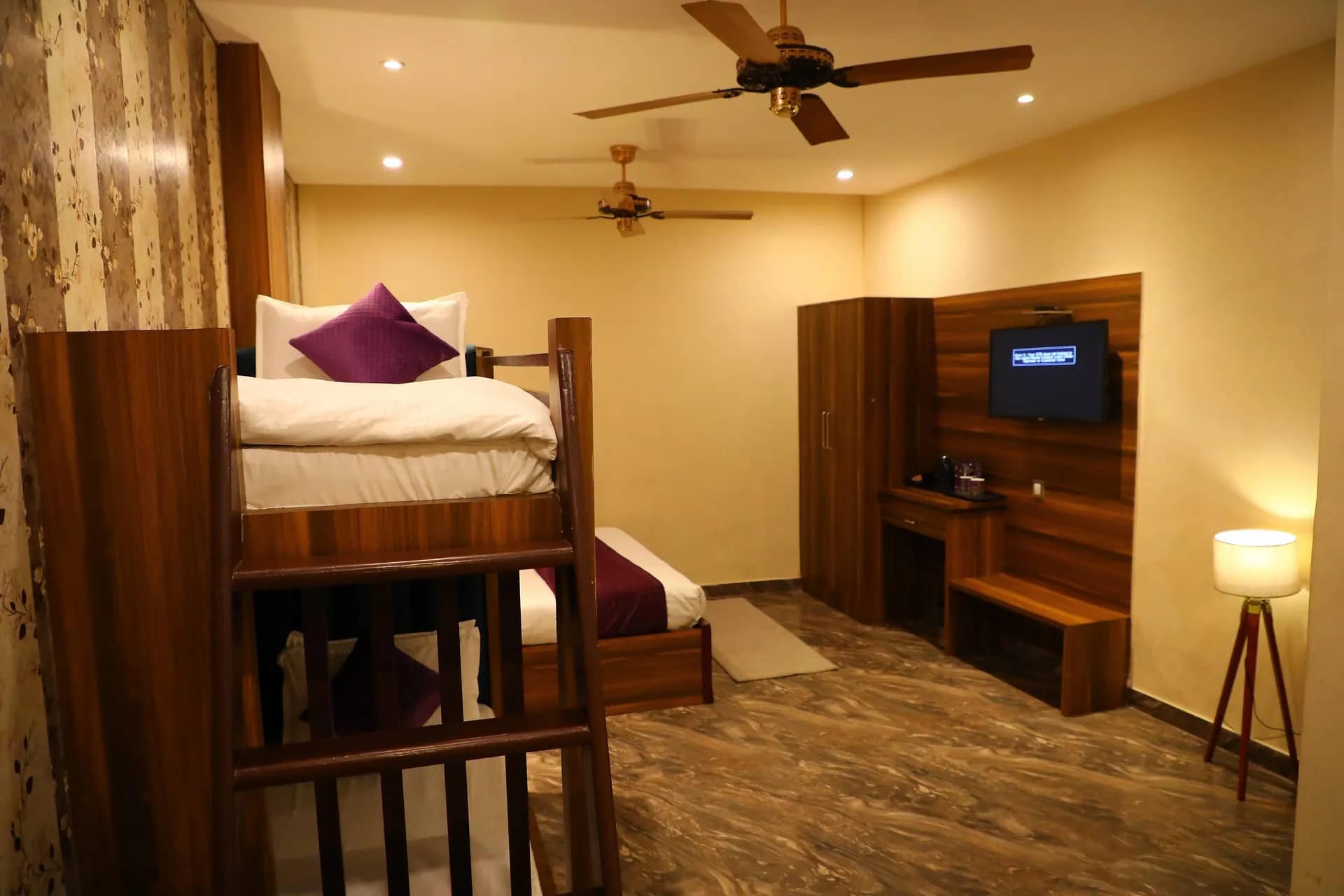 Perfectstayz Premium @ Harkipauri Road