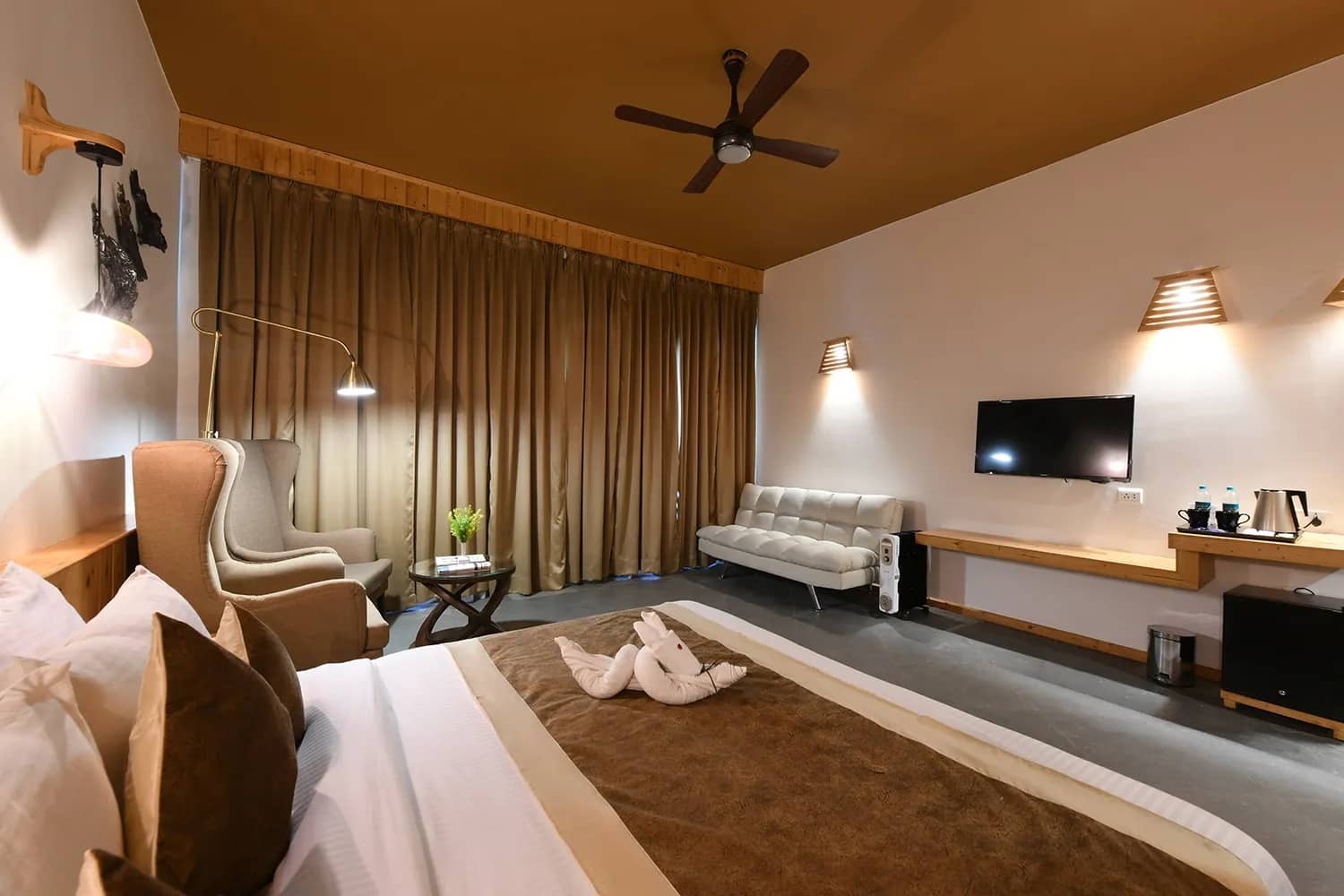 Tarangi Resort & Spa- A River Access Property