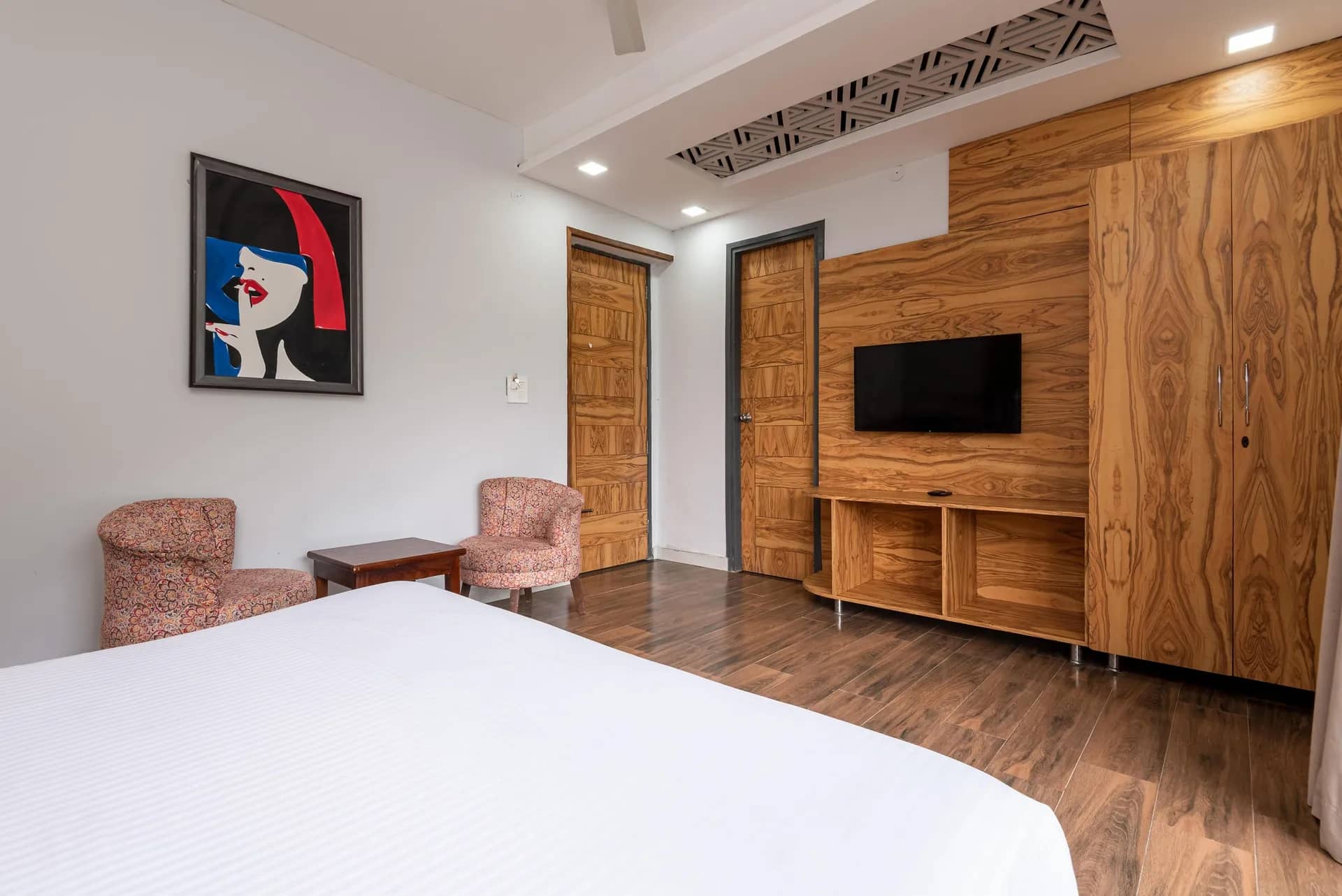 SL Manor Resort by Lawrence Hotels