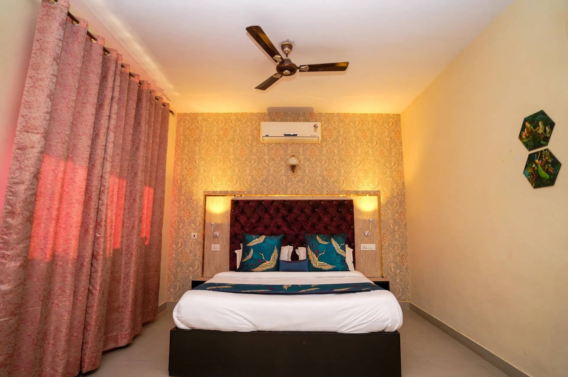 Hotel Neeraj Bhawan - Triveni Ghat